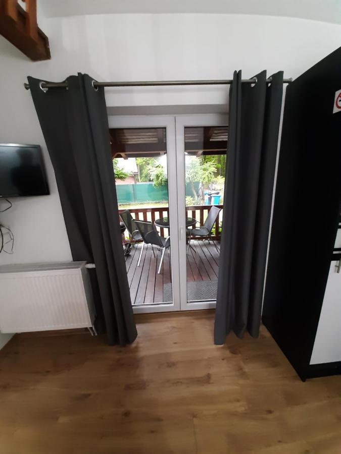 Zacisze Domki Letniskowe Karsibor 斯维诺乌伊希切 外观 照片